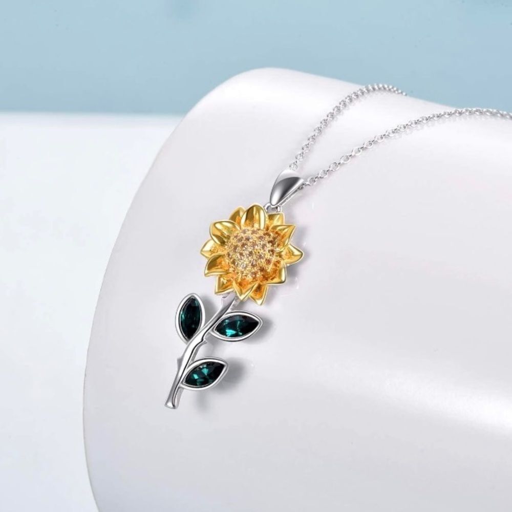 Sparkling Sunflower Diamonds Sterling Necklace